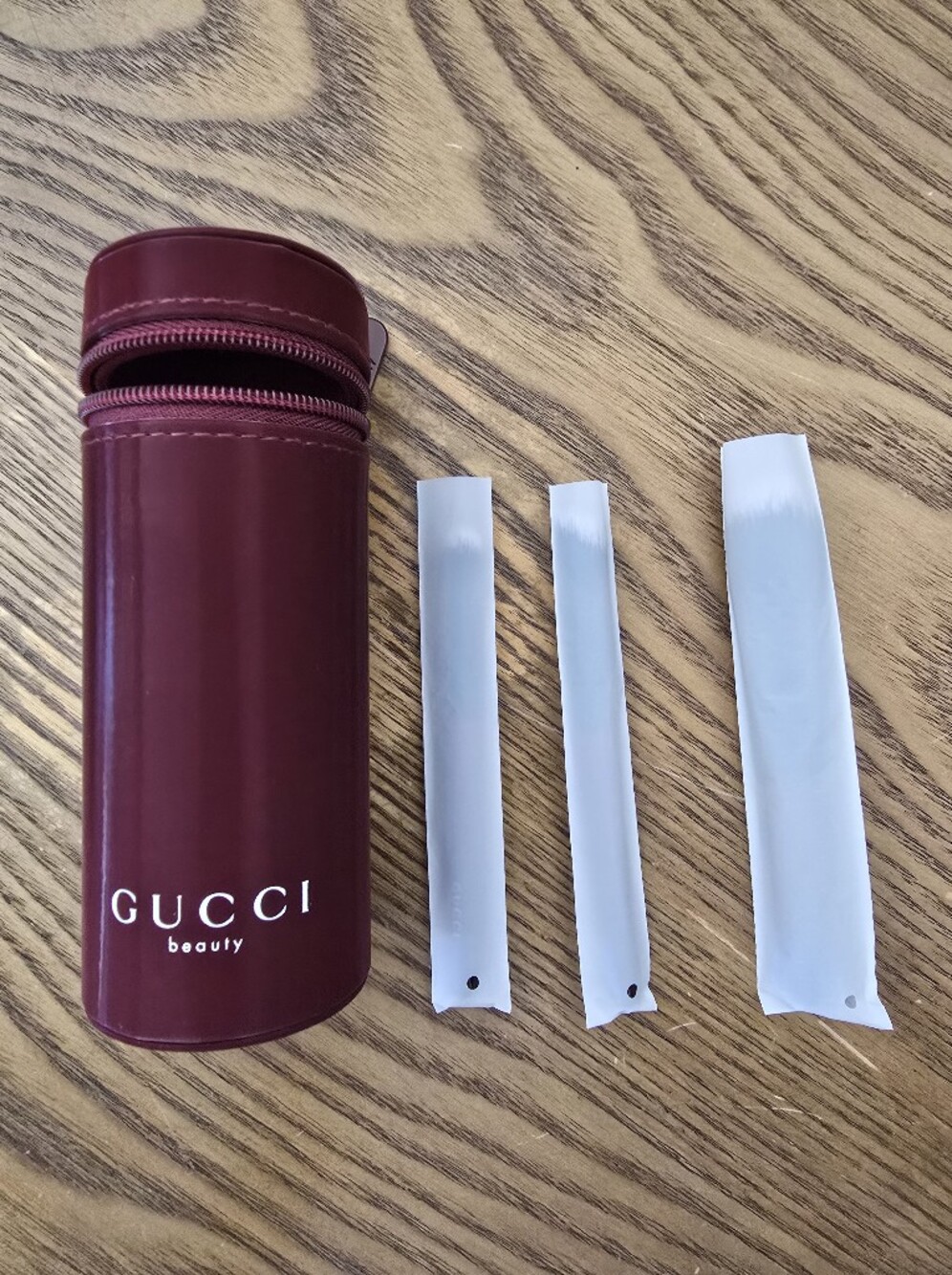 Women's GUCCI Beauty Burgundy Travel Makeup Brush Set